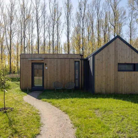 Tiny House By The Water In - Tuin Keet - 25 *